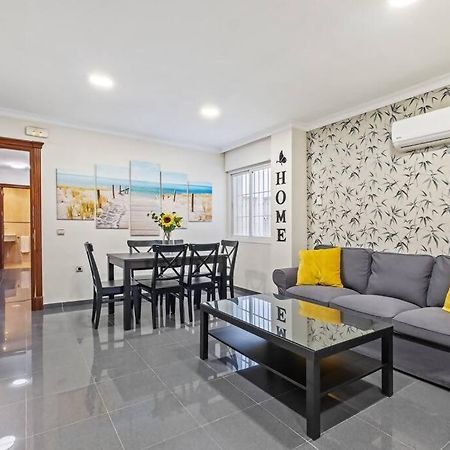 Ferienwohnung Piso En Atarazanas Málaga Exterior foto